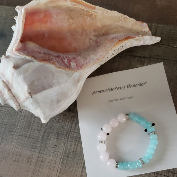 SleepingRiver Jewelry - Rose Quartz and Aquamarine Aromatherapy Bracelet